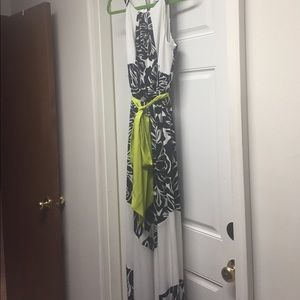 Vince Camuto maxi dress size 12-like new!